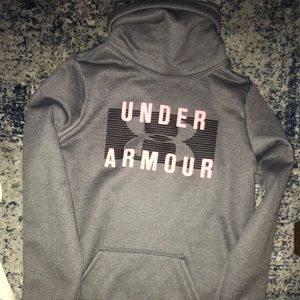 Underarmour sweatshirt